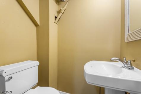 12 Overlook Avenue West Orange NJ 07052