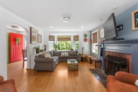 12 Overlook Avenue West Orange NJ 07052