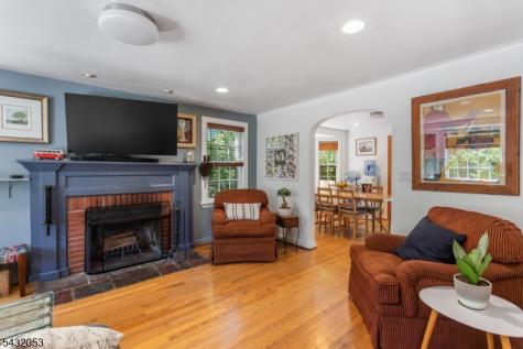 12 Overlook Avenue West Orange NJ 07052