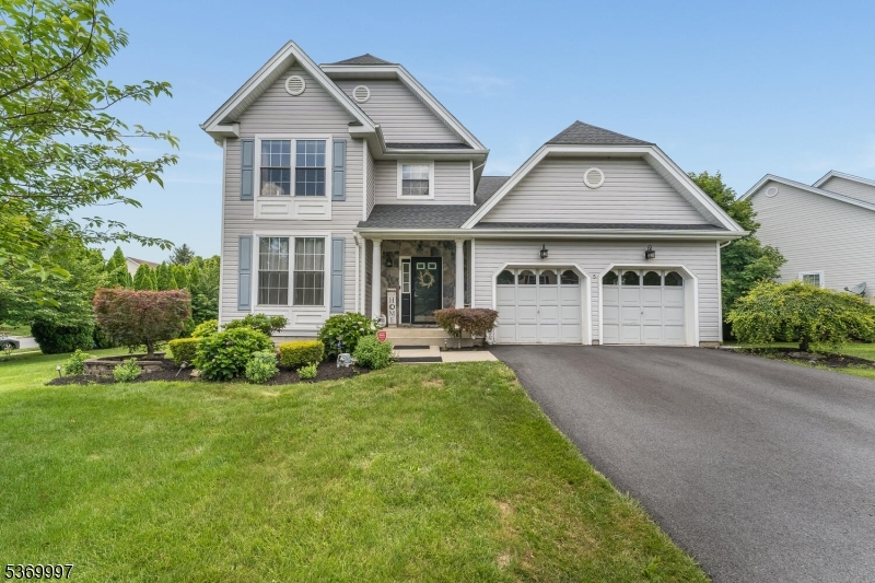 5 Jade Lane Lopatcong NJ 08865