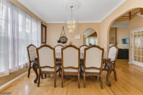 5 Jade Lane Lopatcong NJ 08865