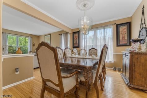 5 Jade Lane Lopatcong NJ 08865