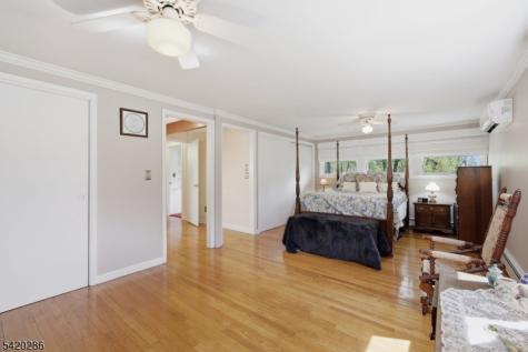 9 Springtown Road Readington NJ 08889