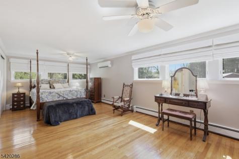 9 Springtown Road Readington NJ 08889