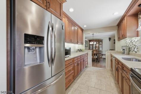9 Springtown Road Readington NJ 08889