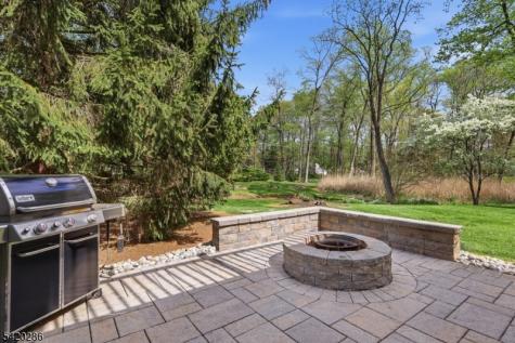 9 Springtown Road Readington NJ 08889