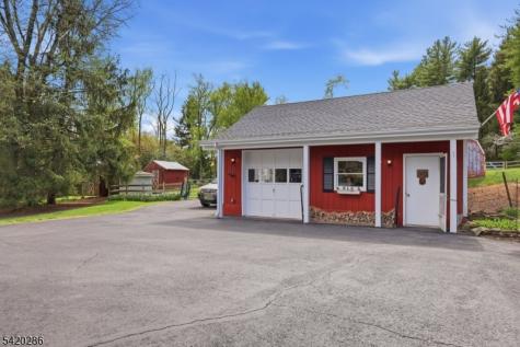 9 Springtown Road Readington NJ 08889