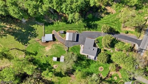 9 Springtown Road Readington NJ 08889