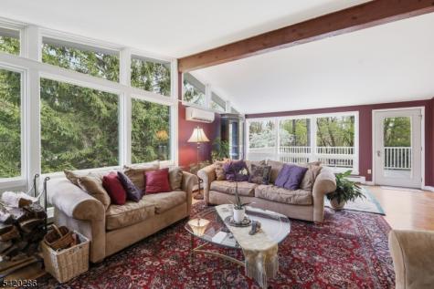 9 Springtown Road Readington NJ 08889