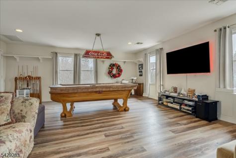 40 Catherine Court Cedar Grove NJ 07009