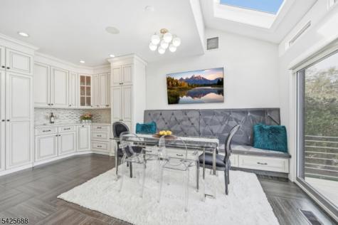 28 Glen Court Pompton Lakes NJ 07442
