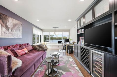 28 Glen Court Pompton Lakes NJ 07442