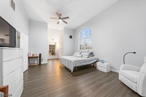 123 Vail Road Knowlton NJ 07832