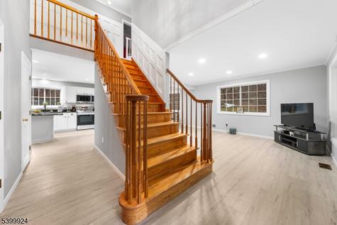 123 Vail Road Knowlton NJ 07832