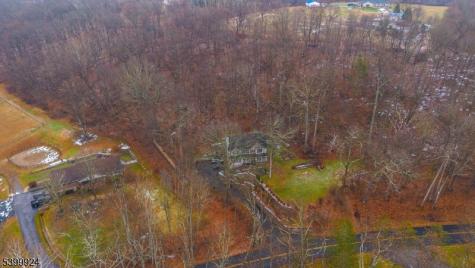 123 Vail Road Knowlton NJ 07832