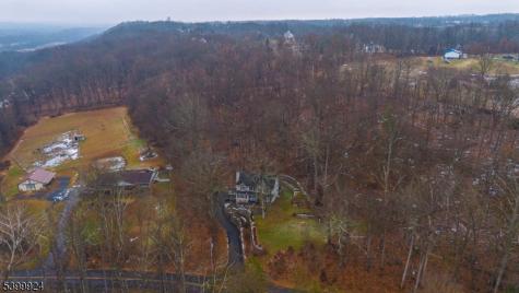 123 Vail Road Knowlton NJ 07832