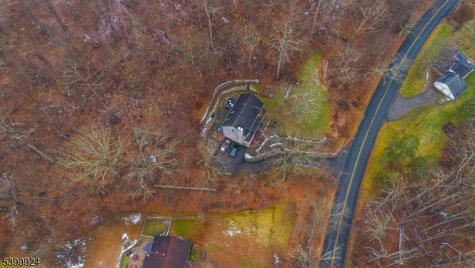 123 Vail Road Knowlton NJ 07832