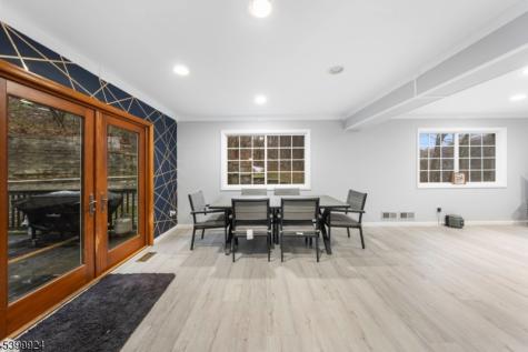 123 Vail Road Knowlton NJ 07832