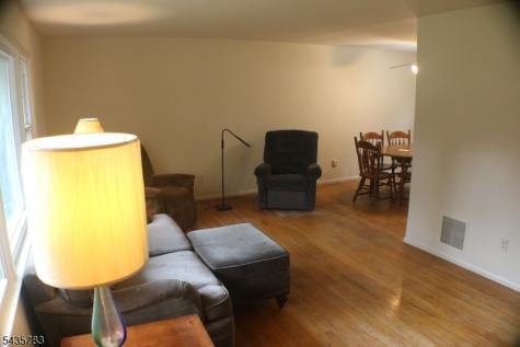22 Woodland Road Chatham NJ 07928