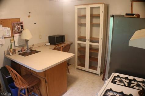 22 Woodland Road Chatham NJ 07928