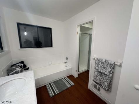 39 Overlook Drive Independence NJ 07840