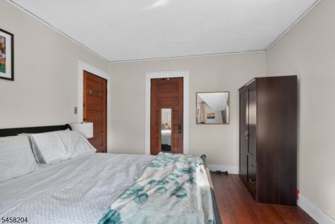 19 Ashwood Terrace West Orange NJ 07052