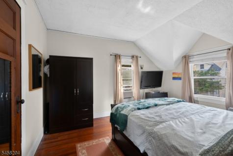 19 Ashwood Terrace West Orange NJ 07052