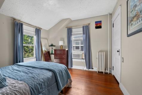 19 Ashwood Terrace West Orange NJ 07052