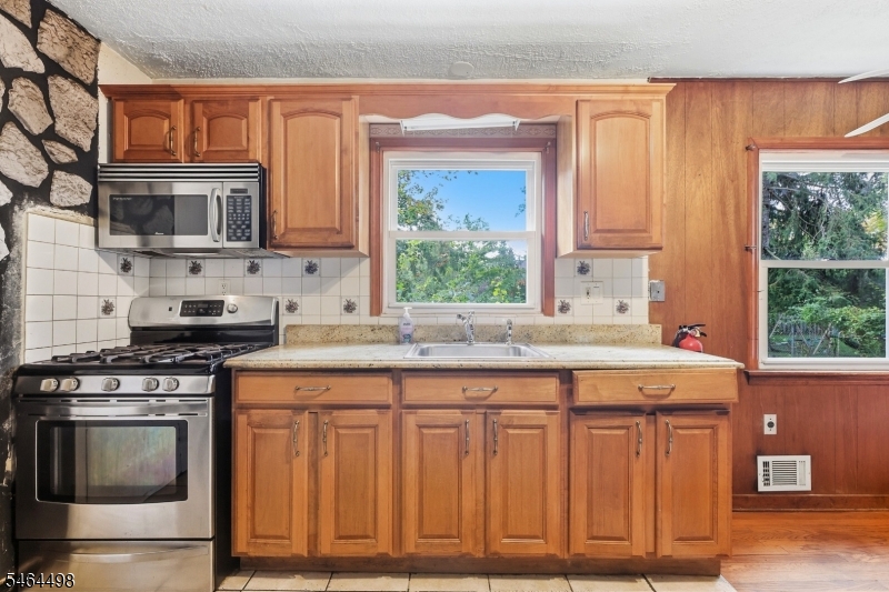 115 Parkside Road Plainfield NJ 07060