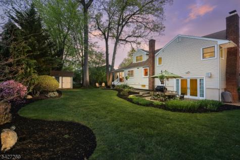 38 Genesee Trail Westfield NJ 07090