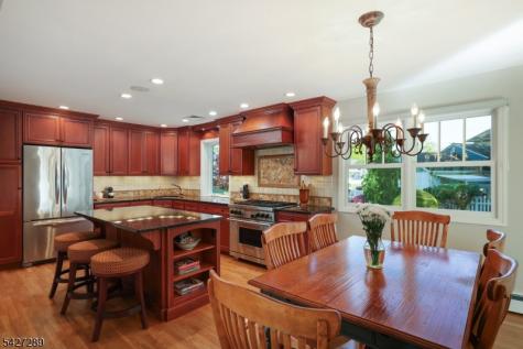38 Genesee Trail Westfield NJ 07090