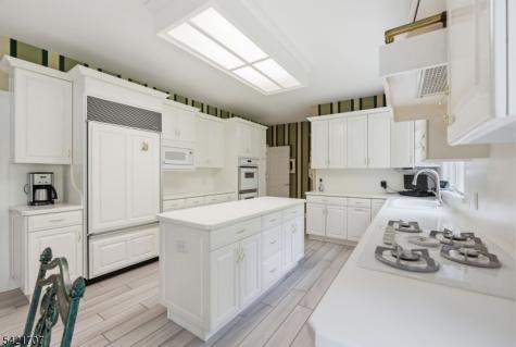 3 Lockwood Drive Bridgewater NJ 08807