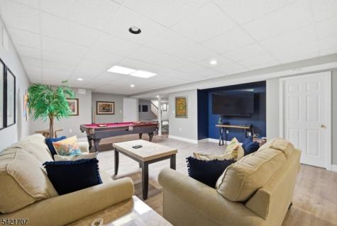 3 Lockwood Drive Bridgewater NJ 08807