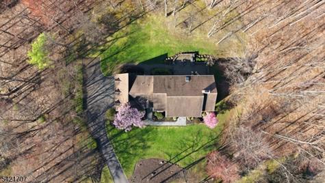 3 Lockwood Drive Bridgewater NJ 08807