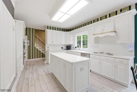 3 Lockwood Drive Bridgewater NJ 08807