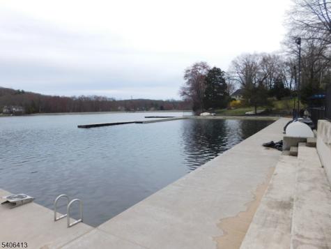 12 Ledgewood Trail Kinnelon NJ 07405