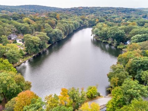 12 Ledgewood Trail Kinnelon NJ 07405
