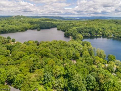 12 Ledgewood Trail Kinnelon NJ 07405
