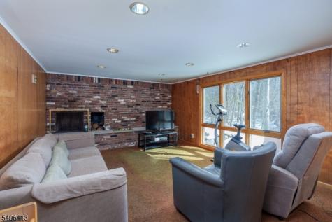 12 Ledgewood Trail Kinnelon NJ 07405