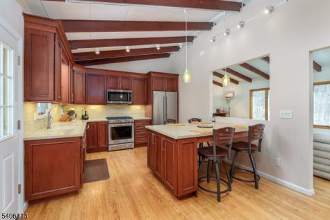12 Ledgewood Trail Kinnelon NJ 07405