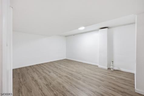 64 Longfellow Drive Woodbridge NJ 07067