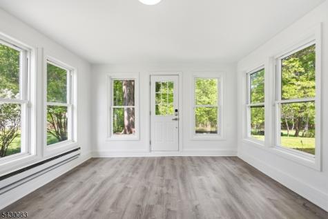 64 Longfellow Drive Woodbridge NJ 07067