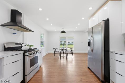 64 Longfellow Drive Woodbridge NJ 07067