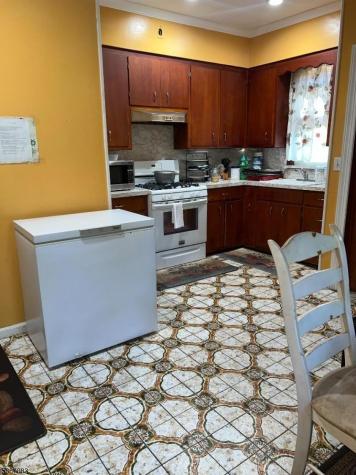 377 Hillside Avenue City Of Orange NJ 07050