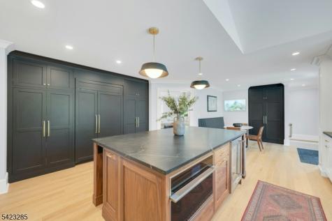 212 Midland Avenue Montclair NJ 07042