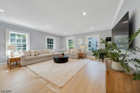 212 Midland Avenue Montclair NJ 07042