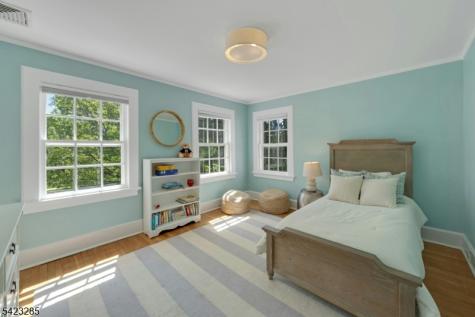 212 Midland Avenue Montclair NJ 07042