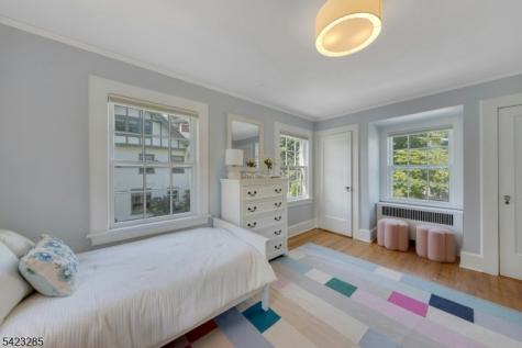 212 Midland Avenue Montclair NJ 07042