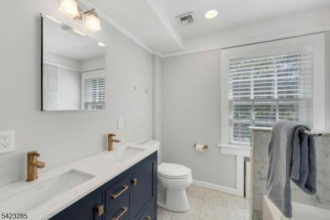 212 Midland Avenue Montclair NJ 07042