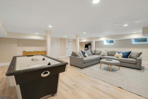 212 Midland Avenue Montclair NJ 07042